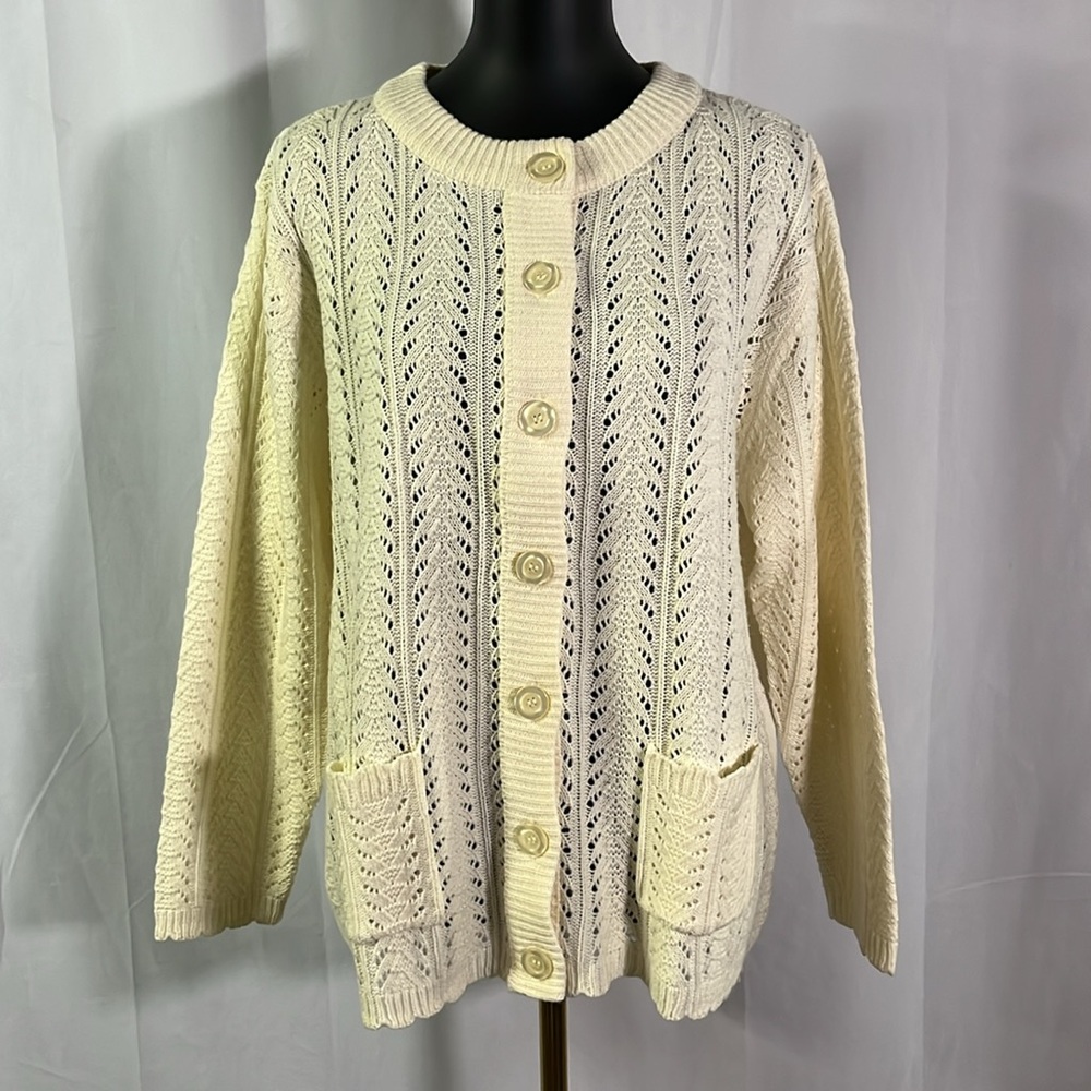 Vintage Jenny Ivory Long Sleeve Button Front Cardigan